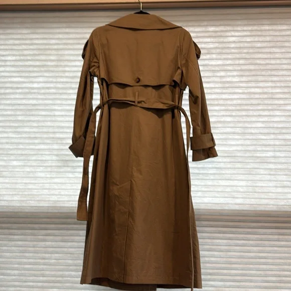 Banana Republic Beige Trench Coat - Picture 5 of 5
